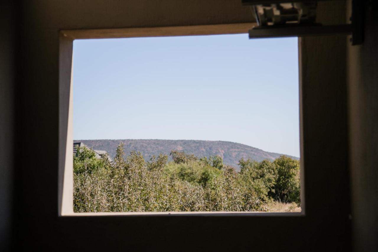 Kuwisa Lodge Бела Бела Екстериор снимка