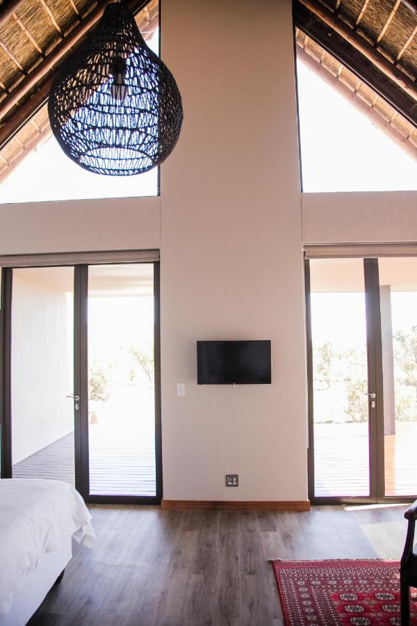 Kuwisa Lodge Бела Бела Екстериор снимка