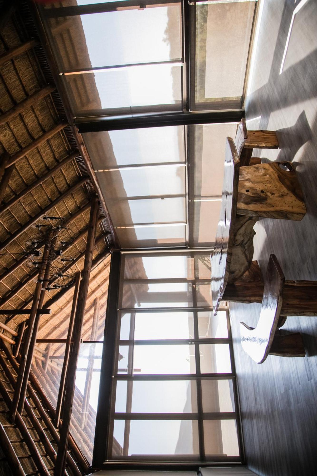 Kuwisa Lodge Бела Бела Екстериор снимка
